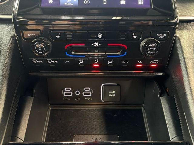 2025 Jeep Grand Cherokee Laredo X 4x4