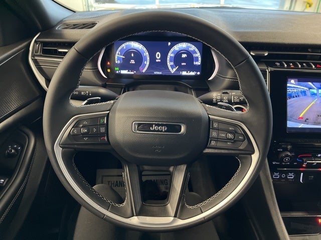 2024 Jeep Grand Cherokee Laredo 4x4