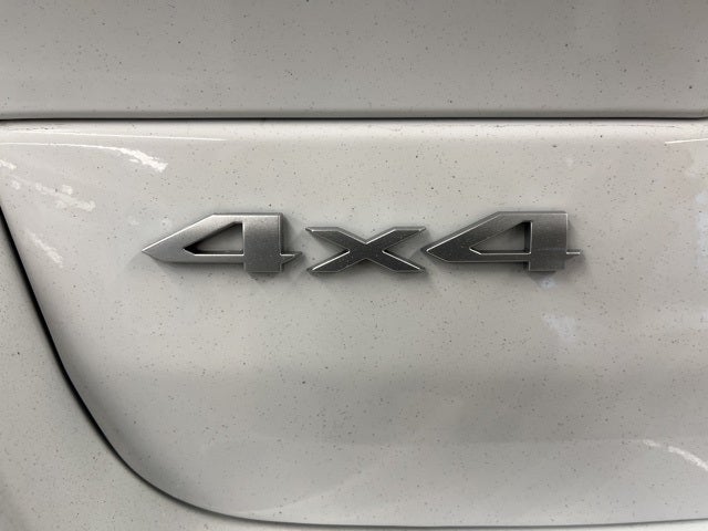 2024 Jeep Grand Cherokee Laredo 4x4