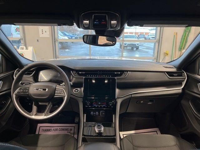 2024 Jeep Grand Cherokee Laredo 4x4