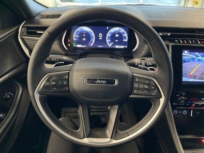 2024 Jeep Grand Cherokee Laredo 4x4