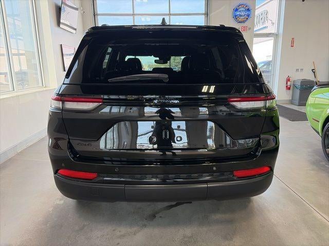 2024 Jeep Grand Cherokee Altitude 4x4