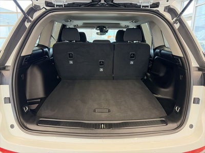 2023 Jeep Grand Cherokee Laredo 4x4