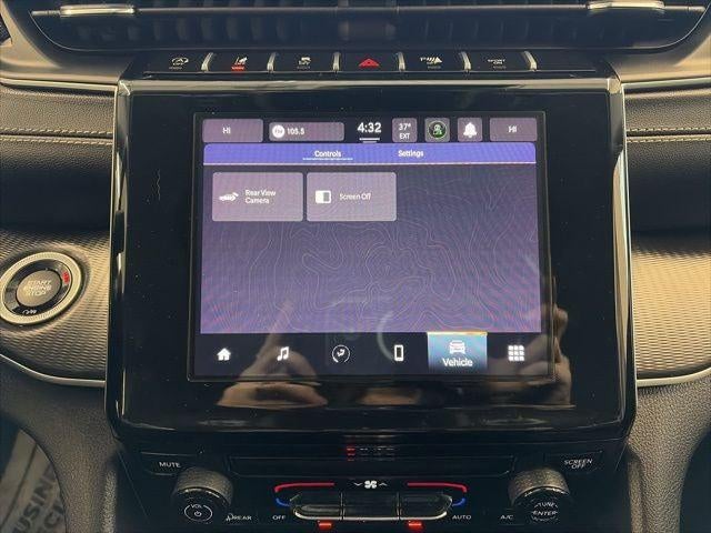 2023 Jeep Grand Cherokee Laredo 4x4