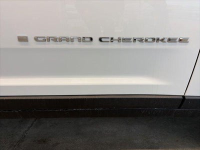 2023 Jeep Grand Cherokee Laredo 4x4