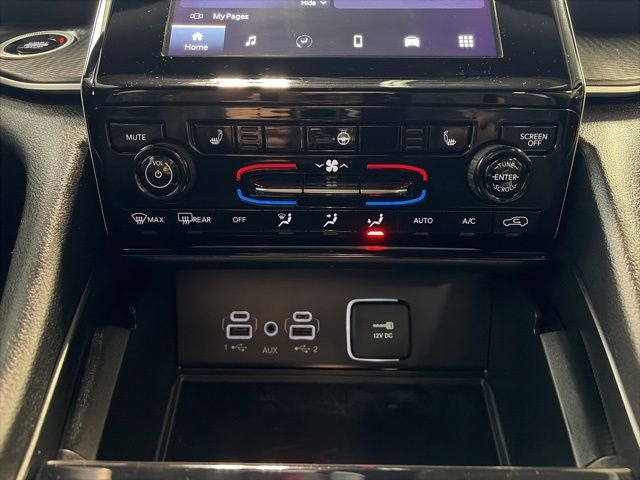 2024 Jeep Grand Cherokee Laredo X 4x4