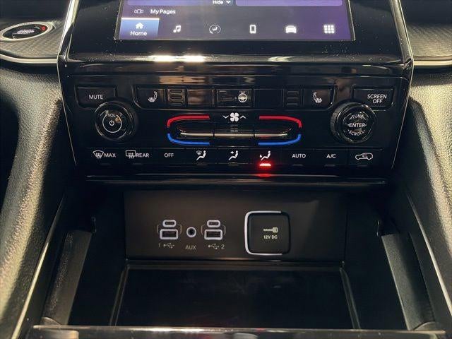 2024 Jeep Grand Cherokee Laredo X 4x4