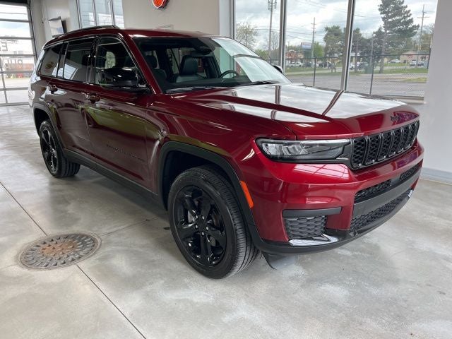 2023 Jeep Grand Cherokee L Altitude 4x4