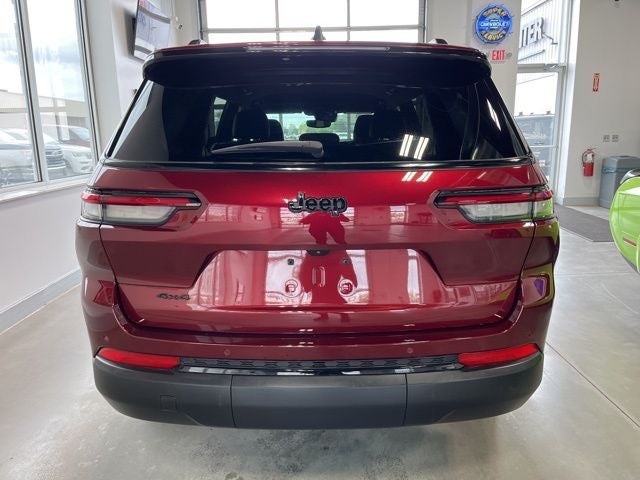 2023 Jeep Grand Cherokee L Altitude 4x4