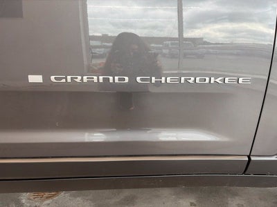 2024 Jeep Grand Cherokee L Laredo X 4x4