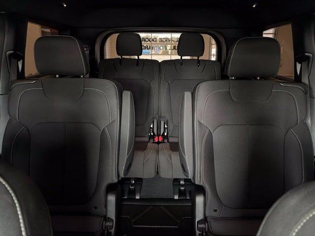 2024 Jeep Grand Cherokee L Laredo X 4x4