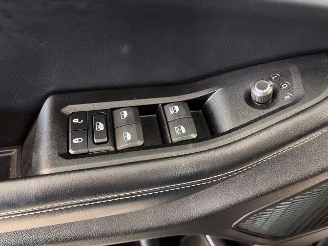 2024 Jeep Grand Cherokee L Laredo X 4x4
