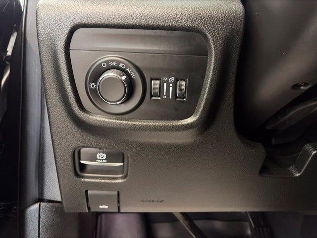 2024 Jeep Grand Cherokee L Laredo X 4x4