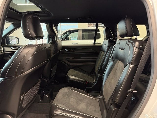 2025 Jeep Grand Cherokee L Altitude X 4x4