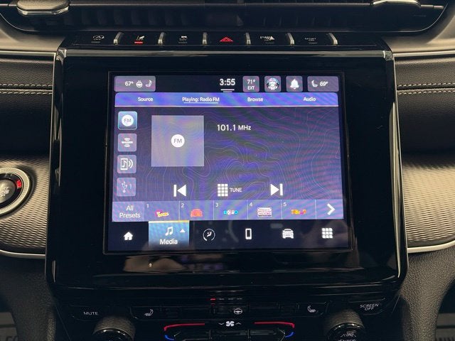 2025 Jeep Grand Cherokee L Altitude X 4x4