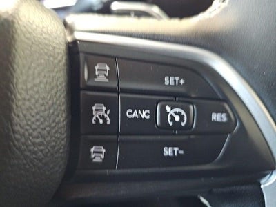 2023 Jeep Grand Cherokee L Laredo 4x4