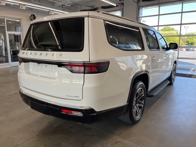 2023 Jeep Wagoneer L Series II 4x4