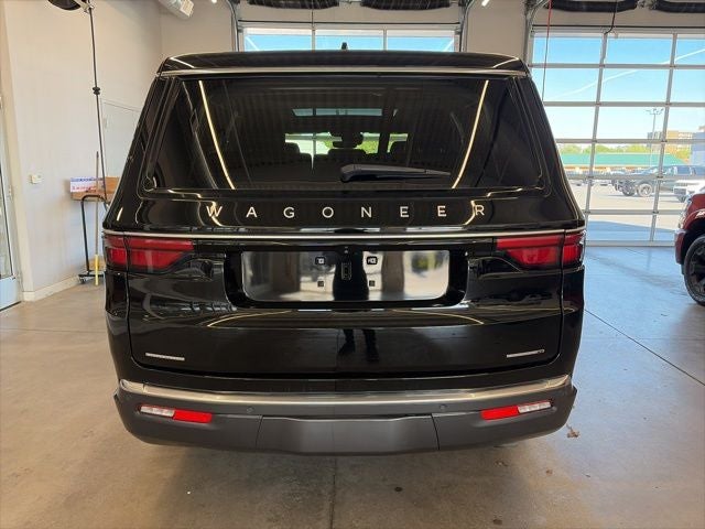 2022 Jeep Wagoneer Series II 4x4