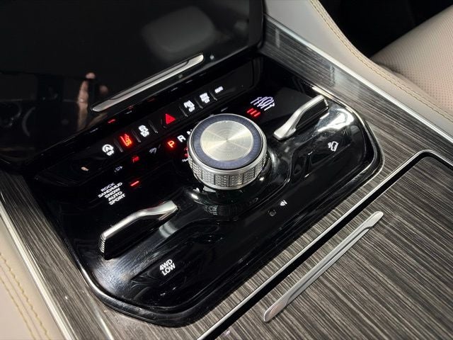 2022 Jeep Wagoneer Series III 4x4