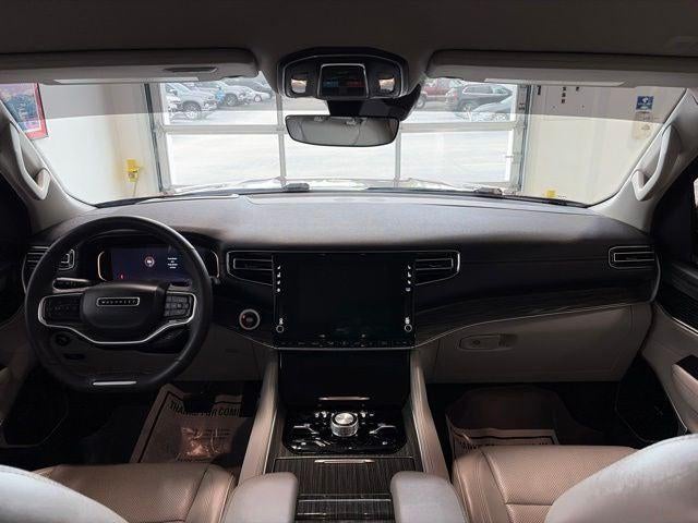 2022 Jeep Wagoneer Series III 4x4