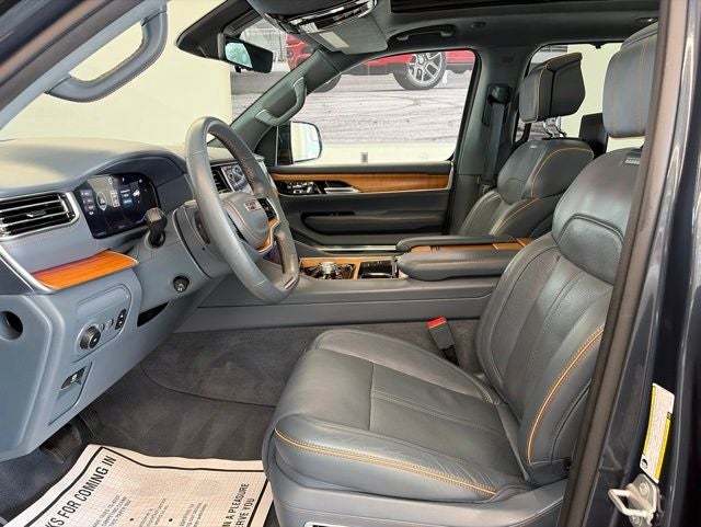 2023 Jeep Grand Wagoneer Series II 4x4