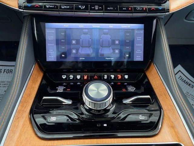2023 Jeep Grand Wagoneer Series II 4x4