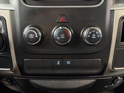 2017 RAM 1500 SLT Quad Cab 4x2 6'4' Box