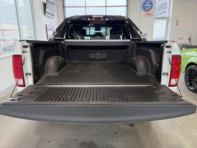 2017 RAM 1500 SLT Quad Cab 4x2 6'4' Box