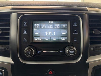 2017 RAM 1500 SLT Quad Cab 4x2 6'4' Box