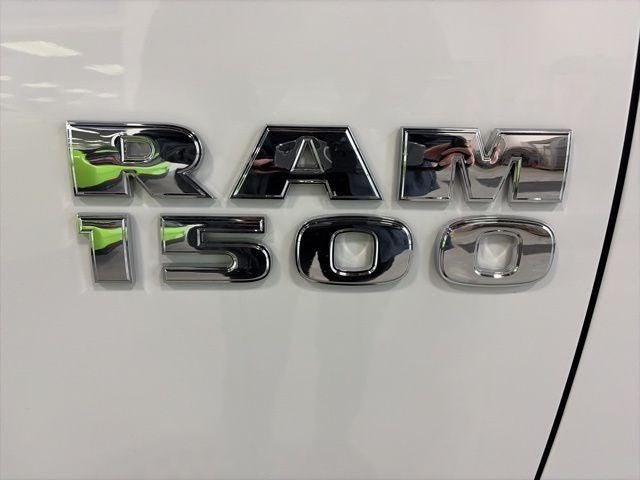 2017 RAM 1500 SLT Quad Cab 4x2 6'4' Box