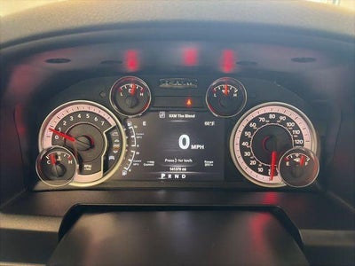 2018 RAM 1500 Lone Star Crew Cab 4x4 5'7' Box