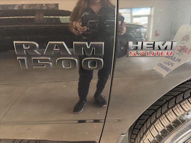 2018 RAM 1500 Lone Star Crew Cab 4x4 5'7' Box