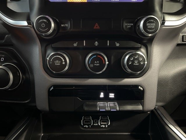 2024 RAM 1500 Big Horn Crew Cab 4x4 5'7' Box