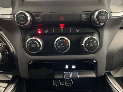 2024 RAM 1500 Big Horn Crew Cab 4x4 5'7' Box