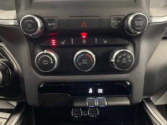 2024 RAM 1500 Big Horn Crew Cab 4x4 5'7' Box