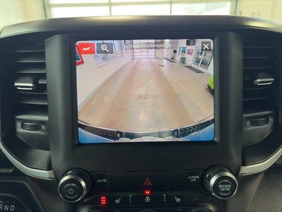 2023 RAM 1500 Big Horn Crew Cab 4x4 5'7' Box