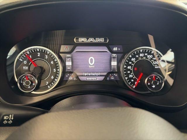 2023 RAM 1500 Big Horn Crew Cab 4x4 5'7' Box