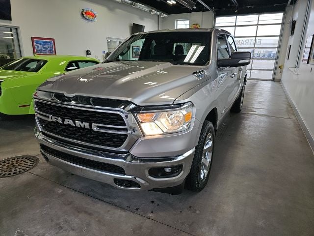 2022 RAM 1500 Big Horn Crew Cab 4x4 5'7' Box