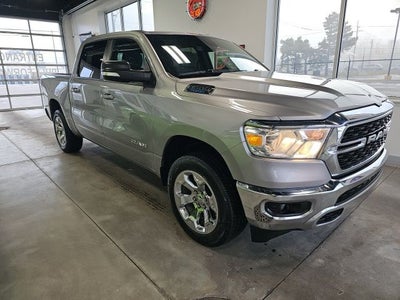 2022 RAM 1500 Big Horn Crew Cab 4x4 5'7' Box