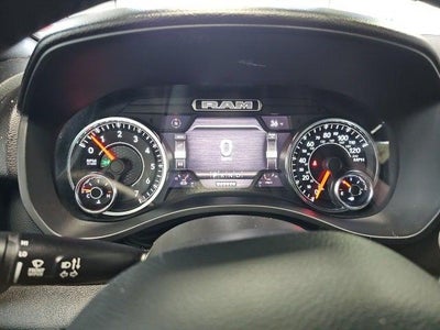 2022 RAM 1500 Big Horn Crew Cab 4x4 5'7' Box