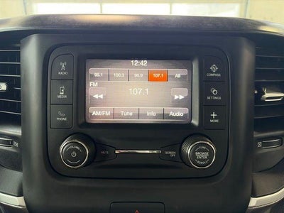2020 RAM 1500 Big Horn Crew Cab 4x4 5'7' Box