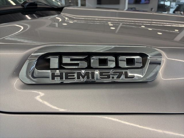 2021 RAM 1500 Big Horn Quad Cab 4x4 6'4' Box