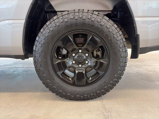 2021 RAM 1500 Big Horn Quad Cab 4x4 6'4' Box