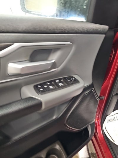 2020 RAM 1500 Big Horn Quad Cab 4x4 6'4' Box