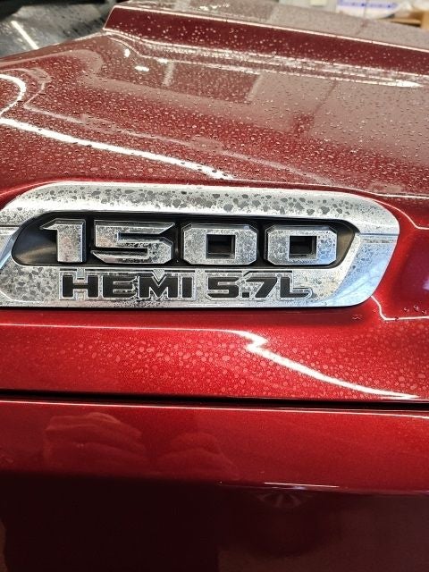 2020 RAM 1500 Big Horn Quad Cab 4x4 6'4' Box