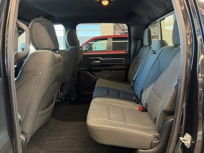 2021 RAM 1500 Big Horn Crew Cab 4x4 5'7' Box