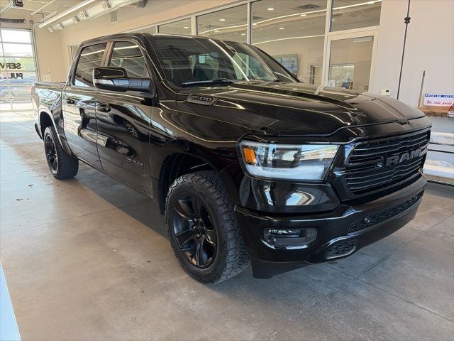 2021 RAM 1500 Big Horn Crew Cab 4x4 5'7' Box