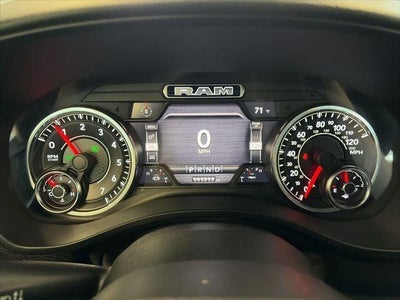 2021 RAM 1500 Big Horn Crew Cab 4x4 5'7' Box