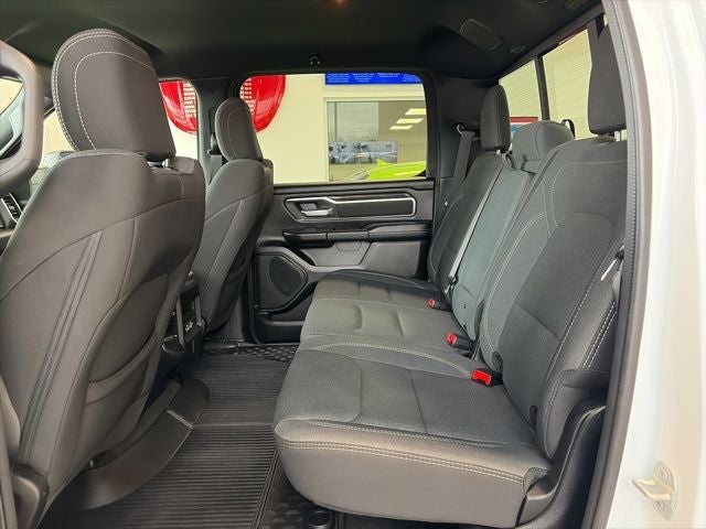 2024 RAM 1500 Big Horn Crew Cab 4x4 5'7' Box