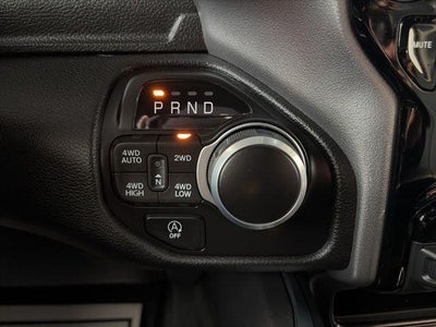 2024 RAM 1500 Big Horn Crew Cab 4x4 5'7' Box